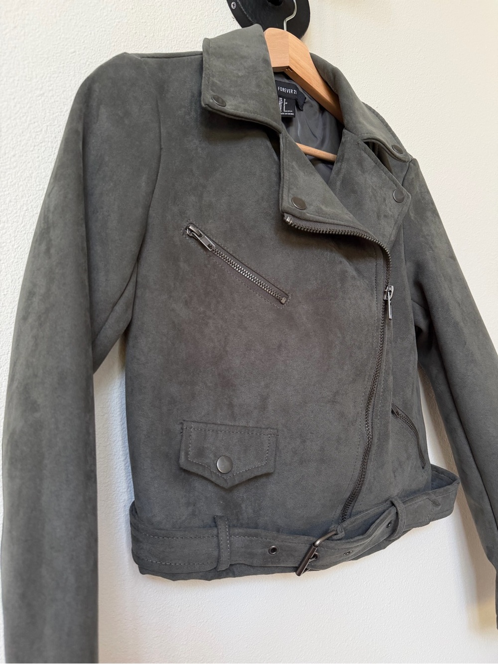 FOREVER 21 Olive Green Suede Moto Jacket - Picture 2 of 6